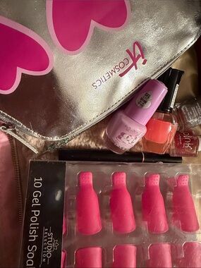 Pink Heart Cosmetic Bag with Nail Polish & Gel probably soak off clips